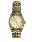 Rolex Oyster Perpetual Date, Superlative Chronometer gents wristwatch with metal strap. Case 474B,