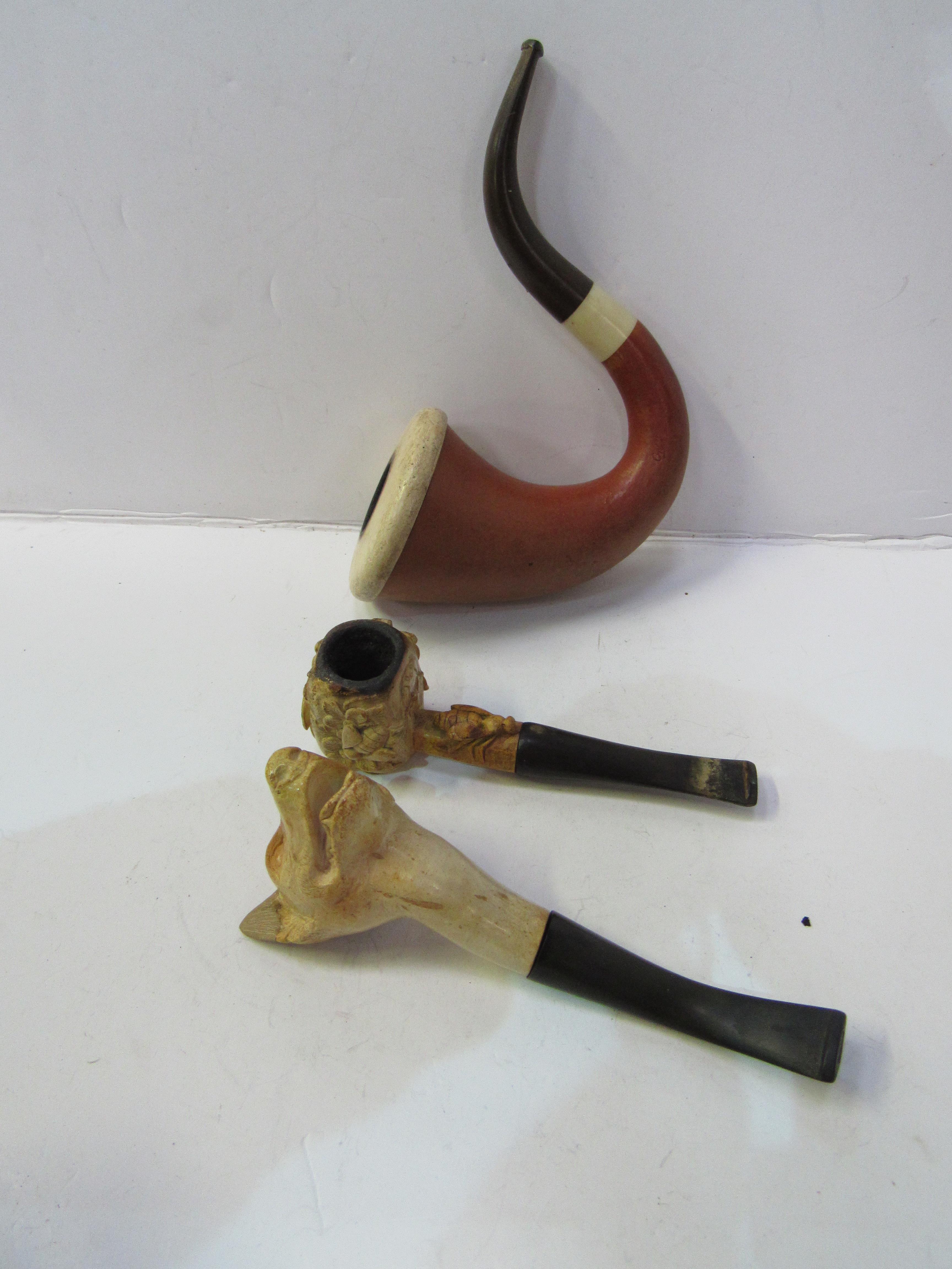 2 x Peterson Meershaum pipes, boxed and another pipe . Estimate £20-30. - Image 2 of 2