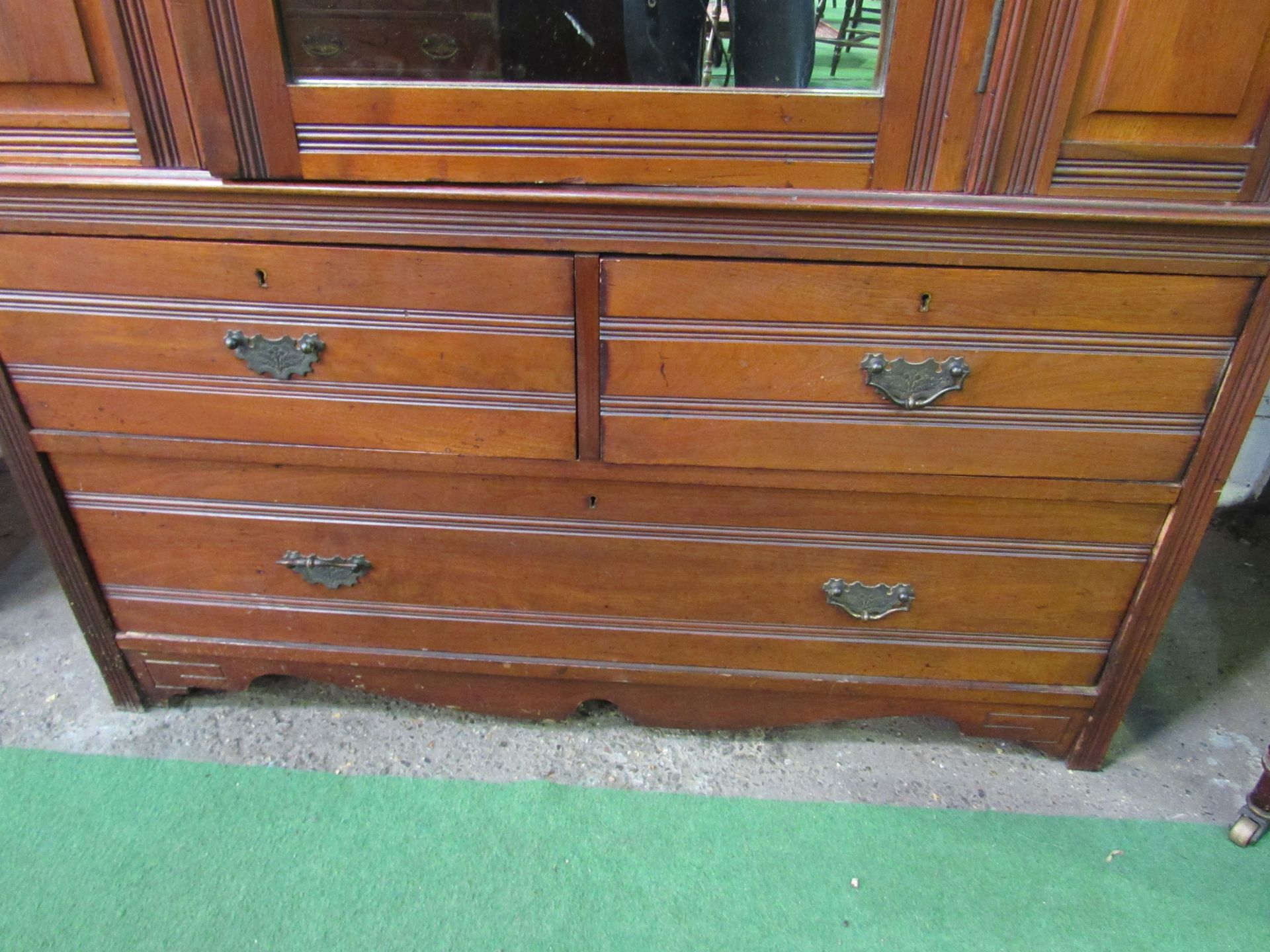 Mahogany wardrobe with mirror door over 2 and 1 drawers. 132 x 51 x 207cms. Estimate £30-50. - Image 2 of 4