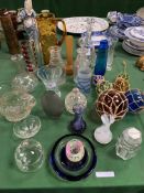 Quantity of Victorian and early 20th Century glassware. Estimate £20-30.