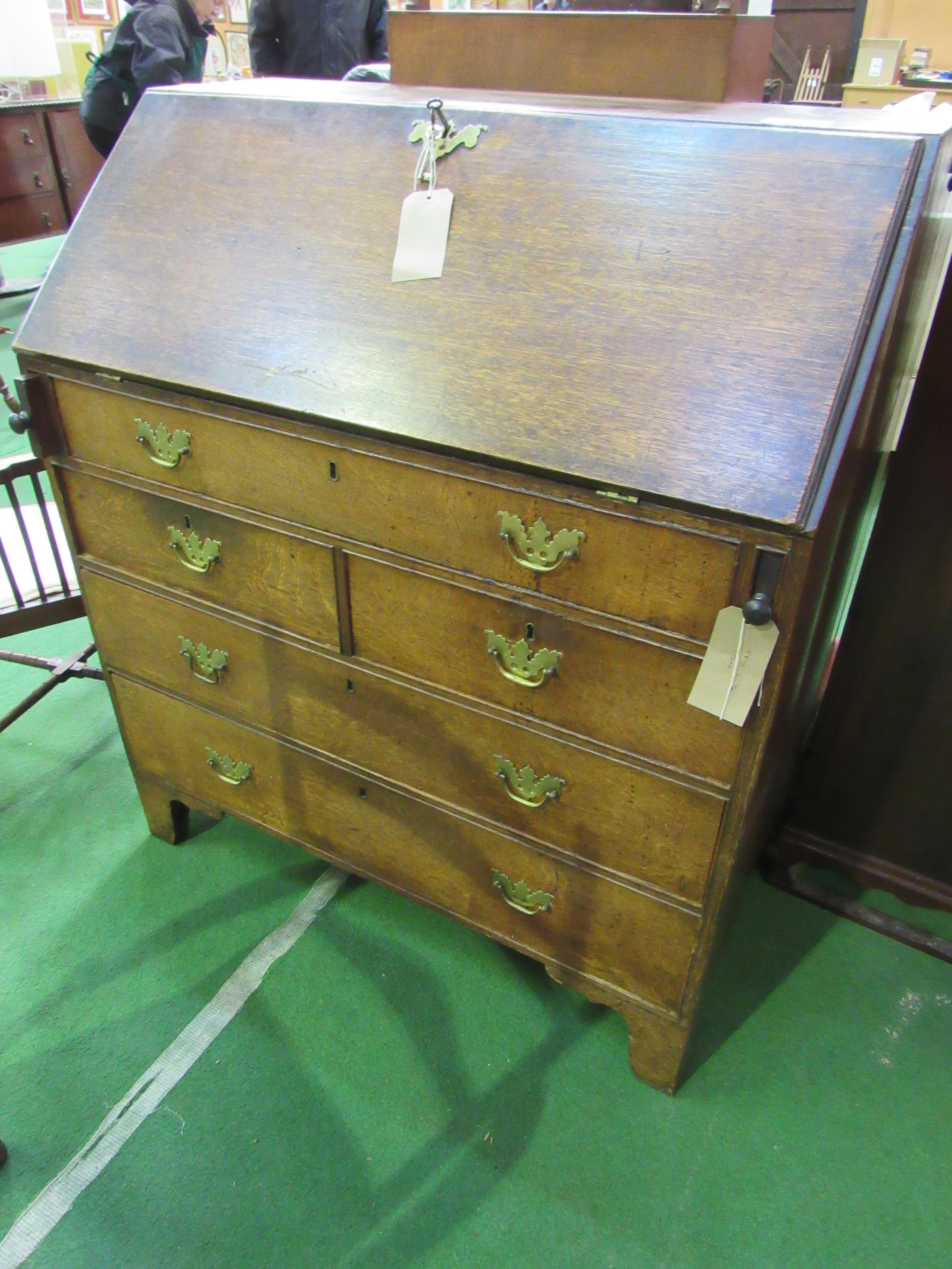 Early 19th century oak bureau (interior requires renovation) with dummy drawer over 2 over 2 - Image 2 of 4
