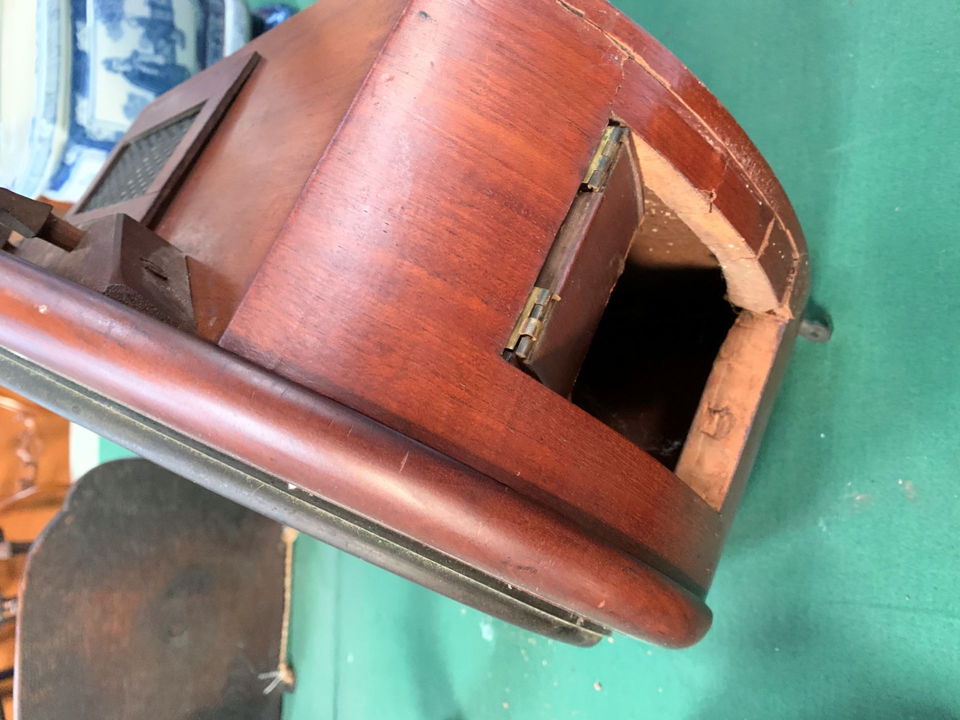 Inlaid mahogany case mantel clock and a wall dial clock in need of restoration. Estimate £20-40. - Image 5 of 6