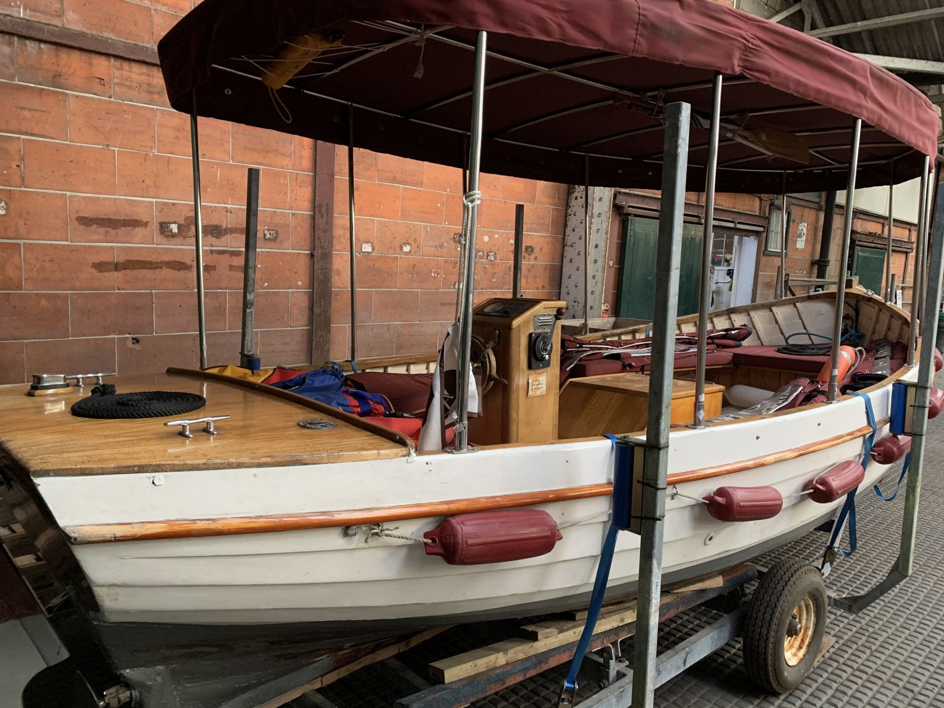 ROSE O'DEA approximately 19 foot Clinker built boat constructed in 1904, with 3 cylinder in-board - Image 3 of 11