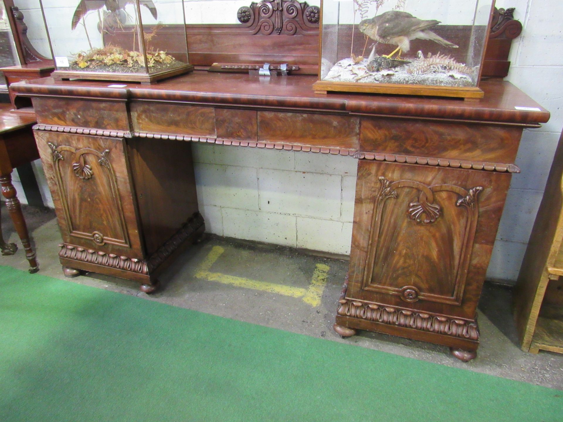 Mahogany pedestal sideboard with 4 frieze drawers, 2 cupboards & carved top upstand, 200 x 61 x