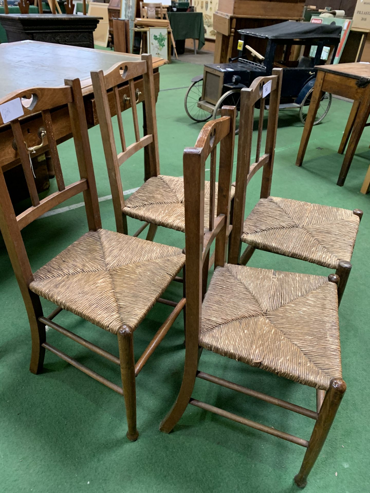 4 string seat chairs. Estimate £10-20. - Image 3 of 4