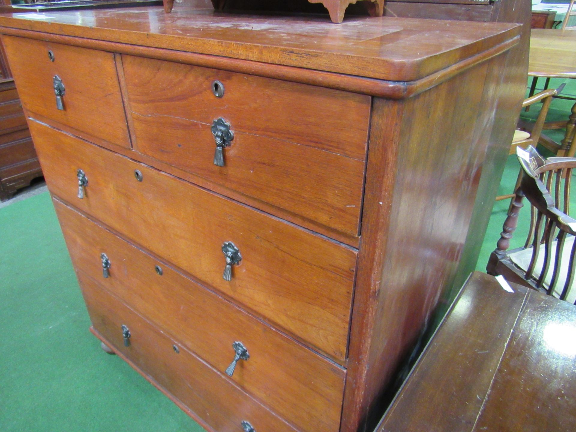 Mahogany 2 over 3 chest of drawers on bun feet. 103 x 50 x 110. Estimate £30-50. - Image 4 of 4