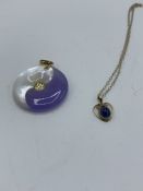 14ct gold lavender jade & mother of pearl pendant Ying and Yang pendant together with a 9ct gold