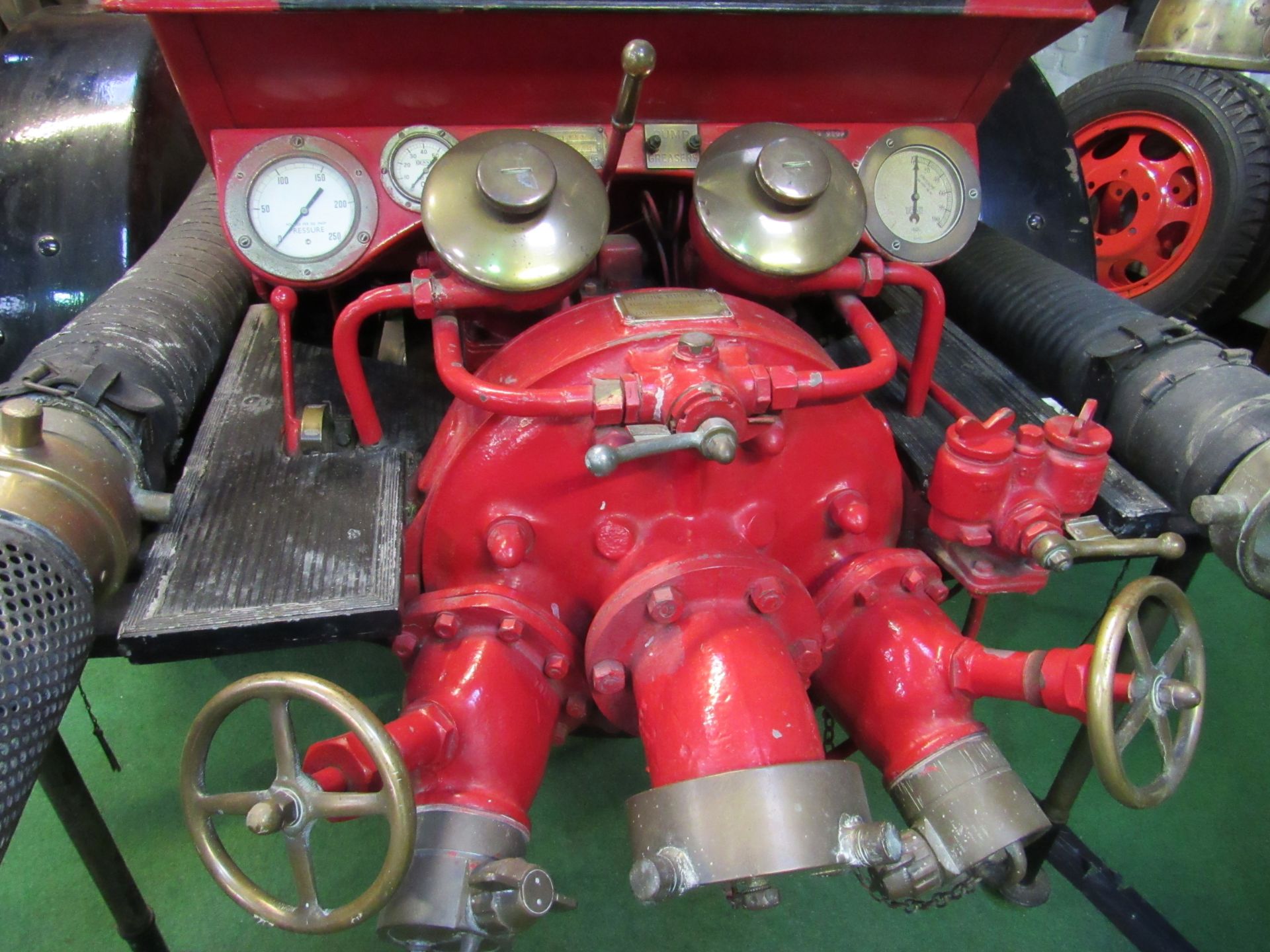 1938 DENNIS trailer pump, with 3770cc 4 cylinder petrol engine and 2 stage high pressure turbine - Image 5 of 10