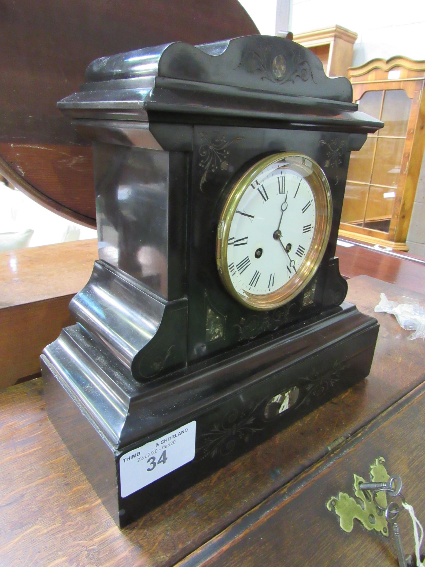 Polished slate mantel clock with marble inserts. 2 drum movement. Going order. Estimate £40-50. - Image 2 of 3