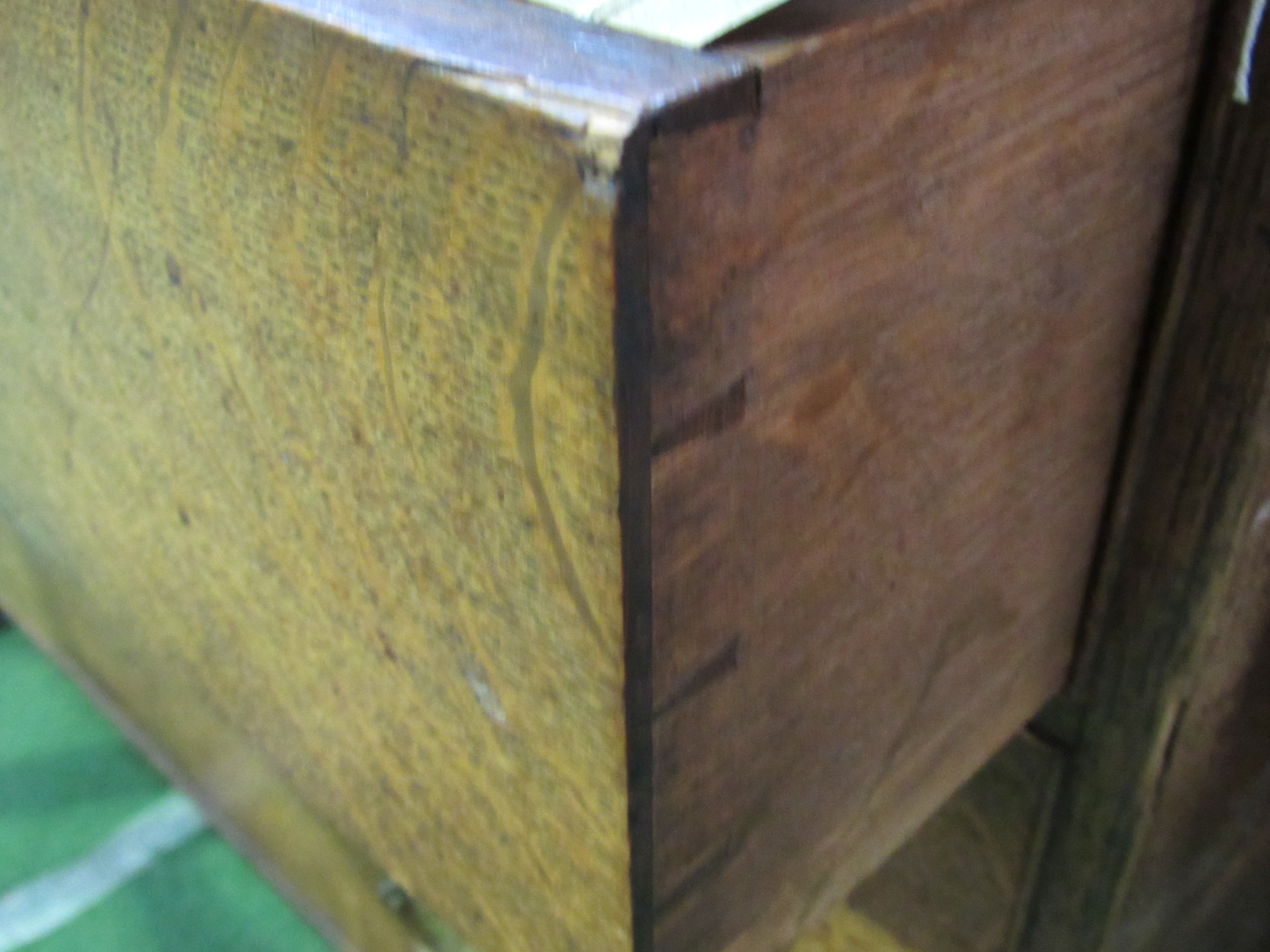 Early 19th century oak bureau (interior requires renovation) with dummy drawer over 2 over 2 - Image 3 of 4