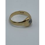 18ct gold and solitaire diamond ring. Size I, weight 3.4gms. Estimate £200-250.