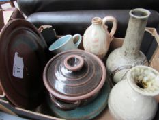 8 various art pottery items.