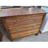 Chest of 3 drawers.