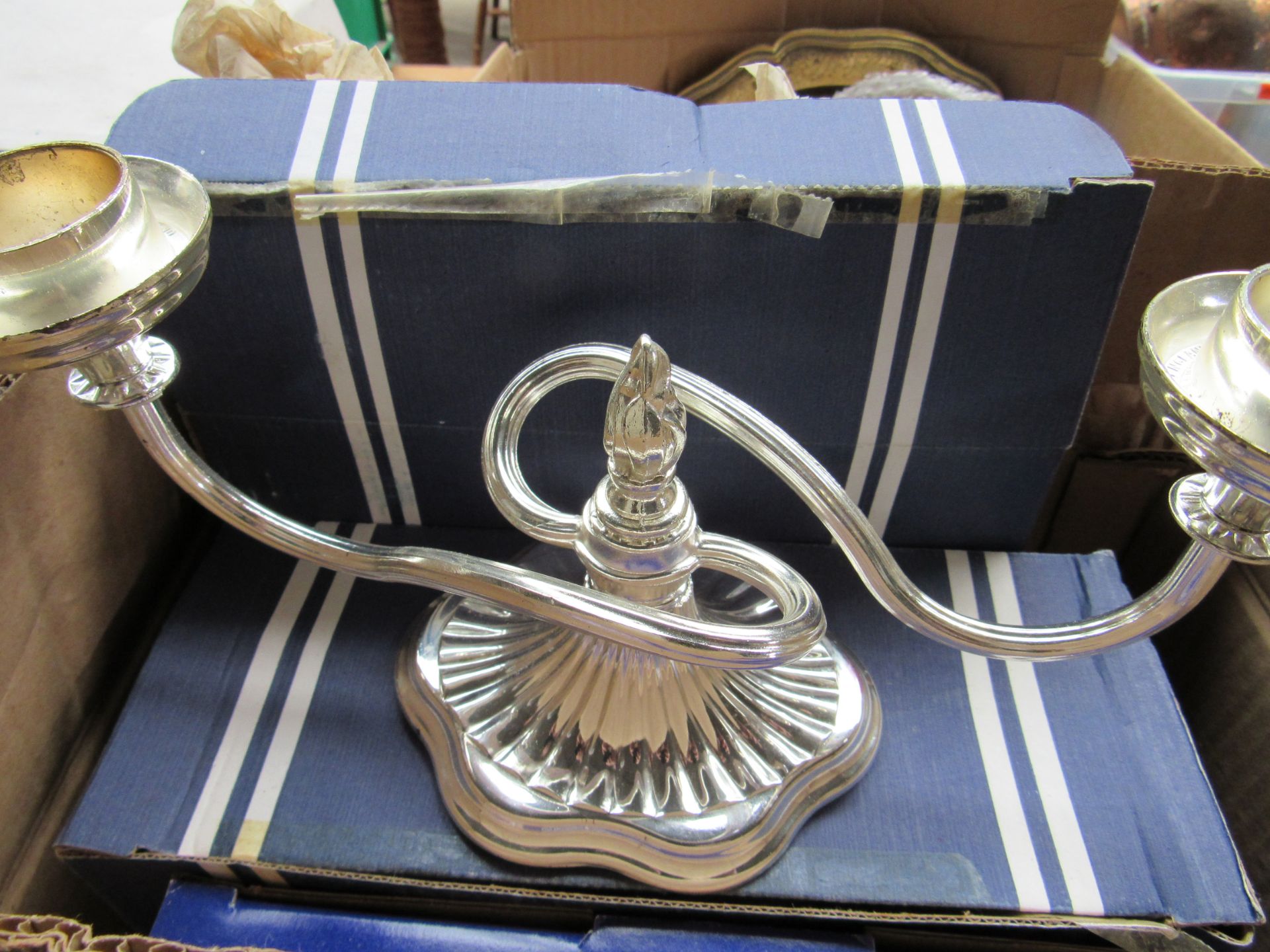 Large quantity of modern silver-plated items.