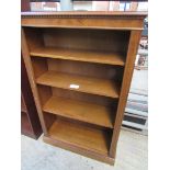 Wooden open fronted 4 shelf bookcase.