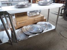 115cm new stainless steel table with shelf. Estimate £120-125.