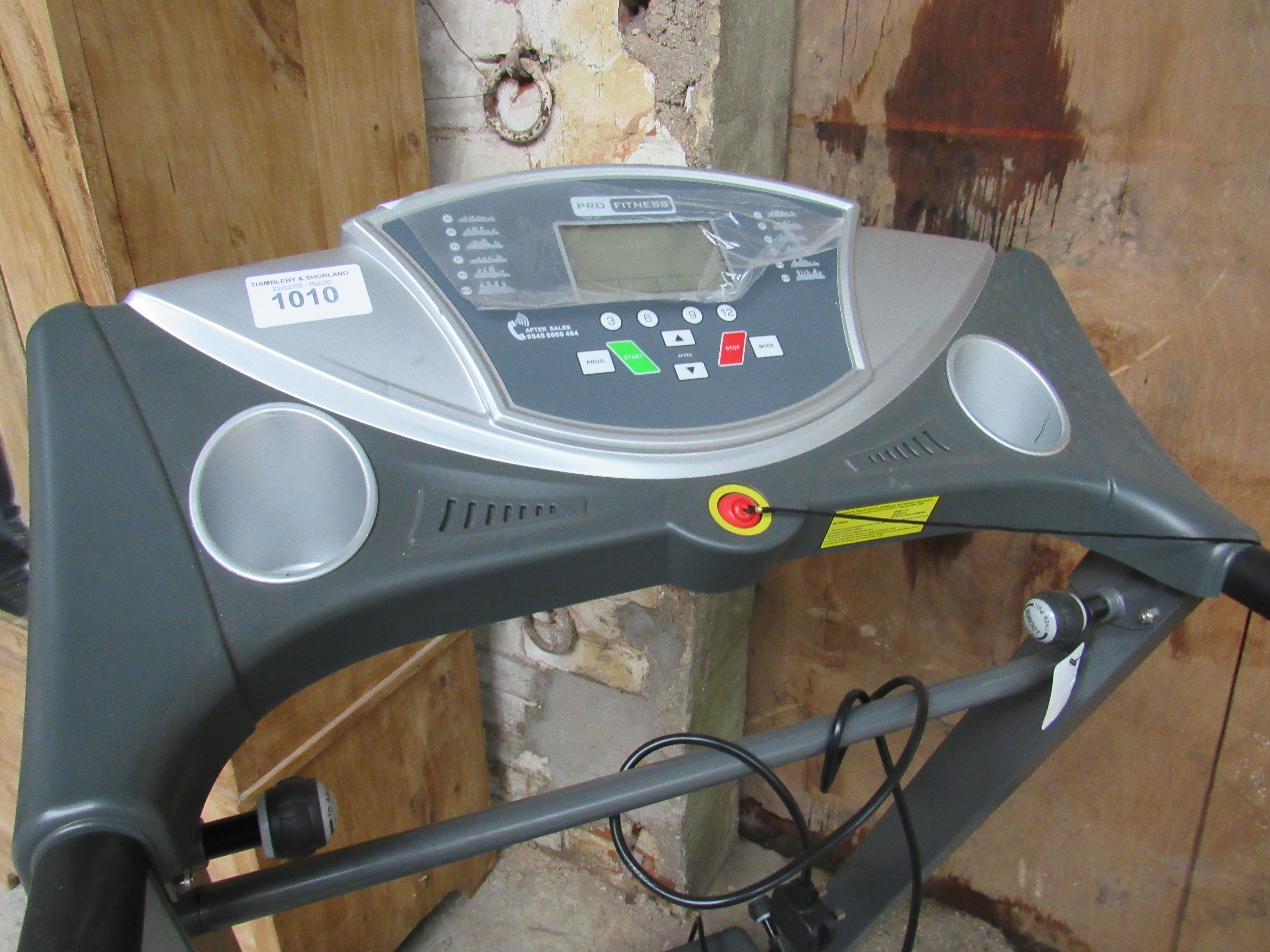 Pro-Fitness 335/9363(D) Treadmill machine. - Image 2 of 4