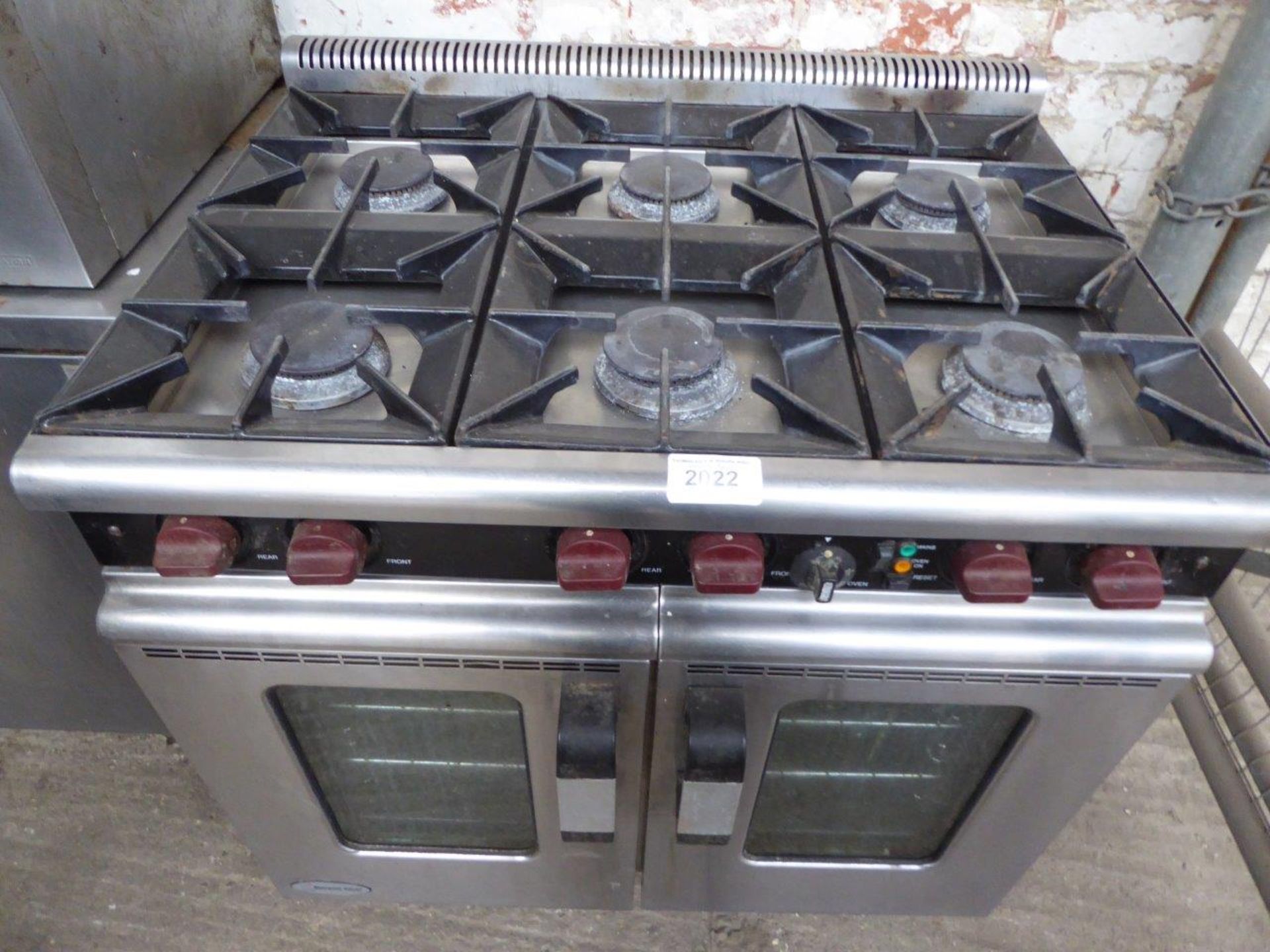 Moorwood Vulcan 6 burner gas cooker with convection oven and flame failure. Estimate £300-350. - Image 3 of 3