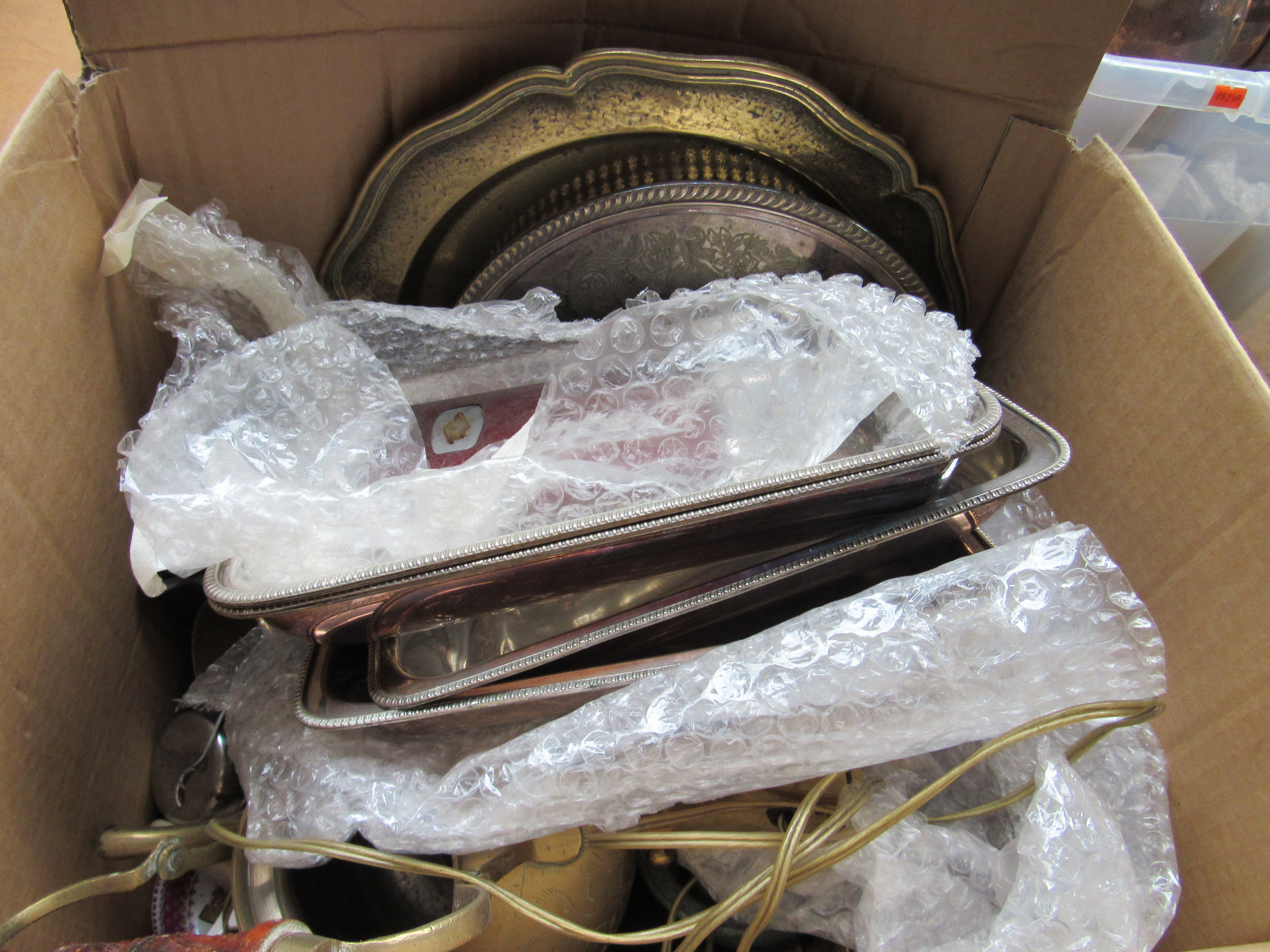 Large quantity of modern silver-plated items. - Bild 3 aus 4