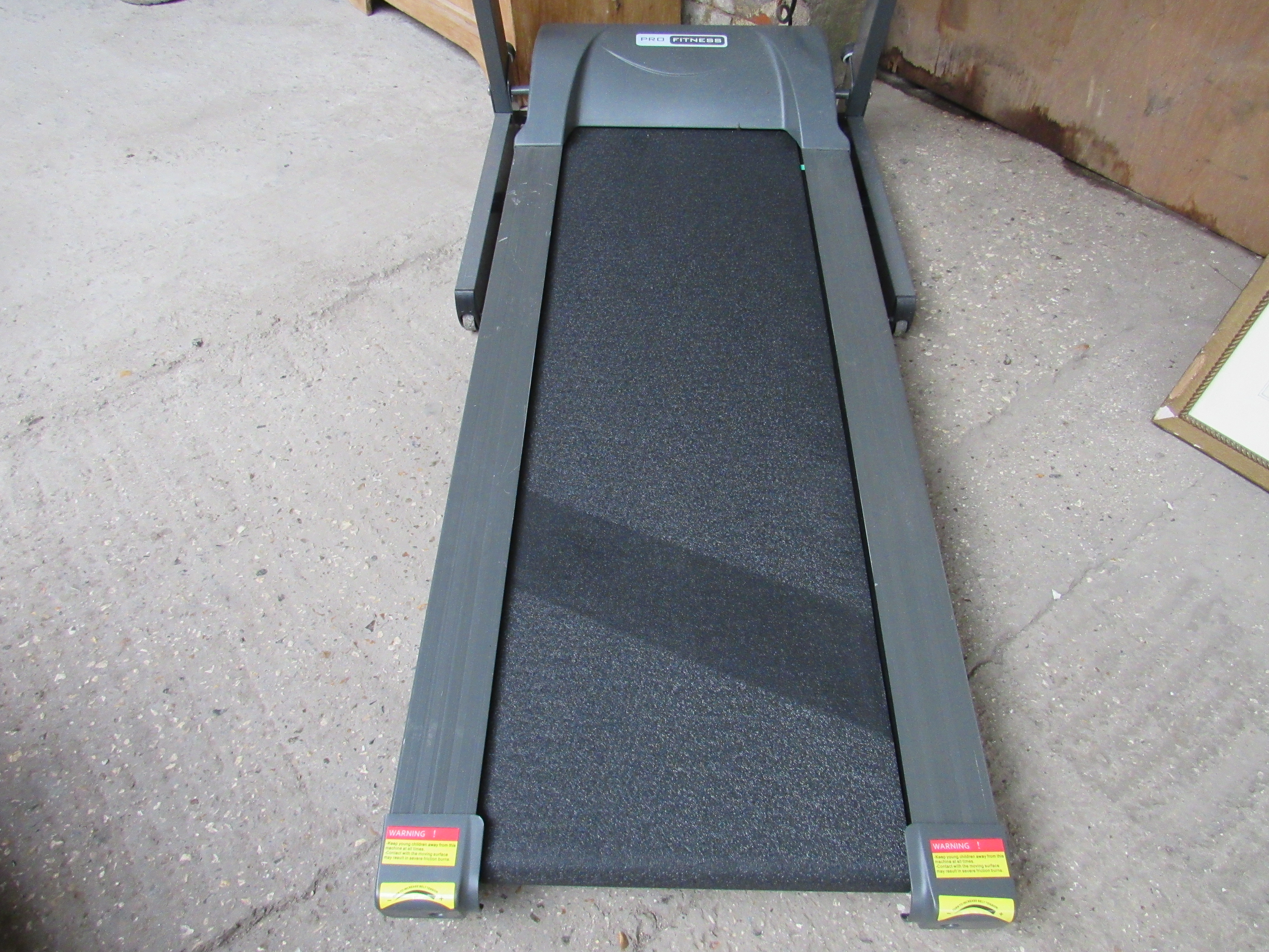 Pro-Fitness 335/9363(D) Treadmill machine. - Image 3 of 4
