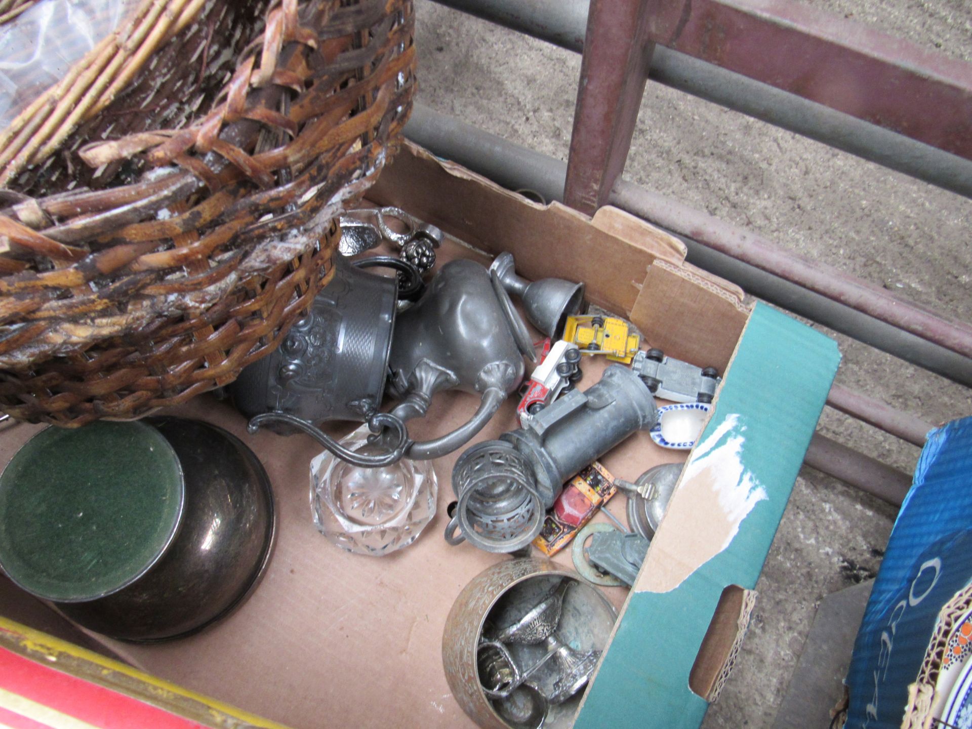 4 boxes of miscellaneous items; model boat as found and 2 baskets. - Image 2 of 3