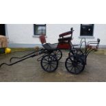 3 PHASE FOUR-WHEEL CARRIAGE built by Bennington to suit 14.2hh, with extending axle.