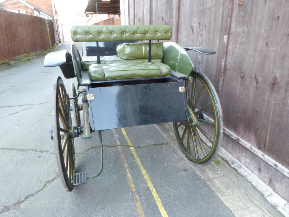 FOUR-WHEEL DOG CART built by Joseph Kempster, Langley Court, Long Acre, London circa 1895, to suit - Image 4 of 5