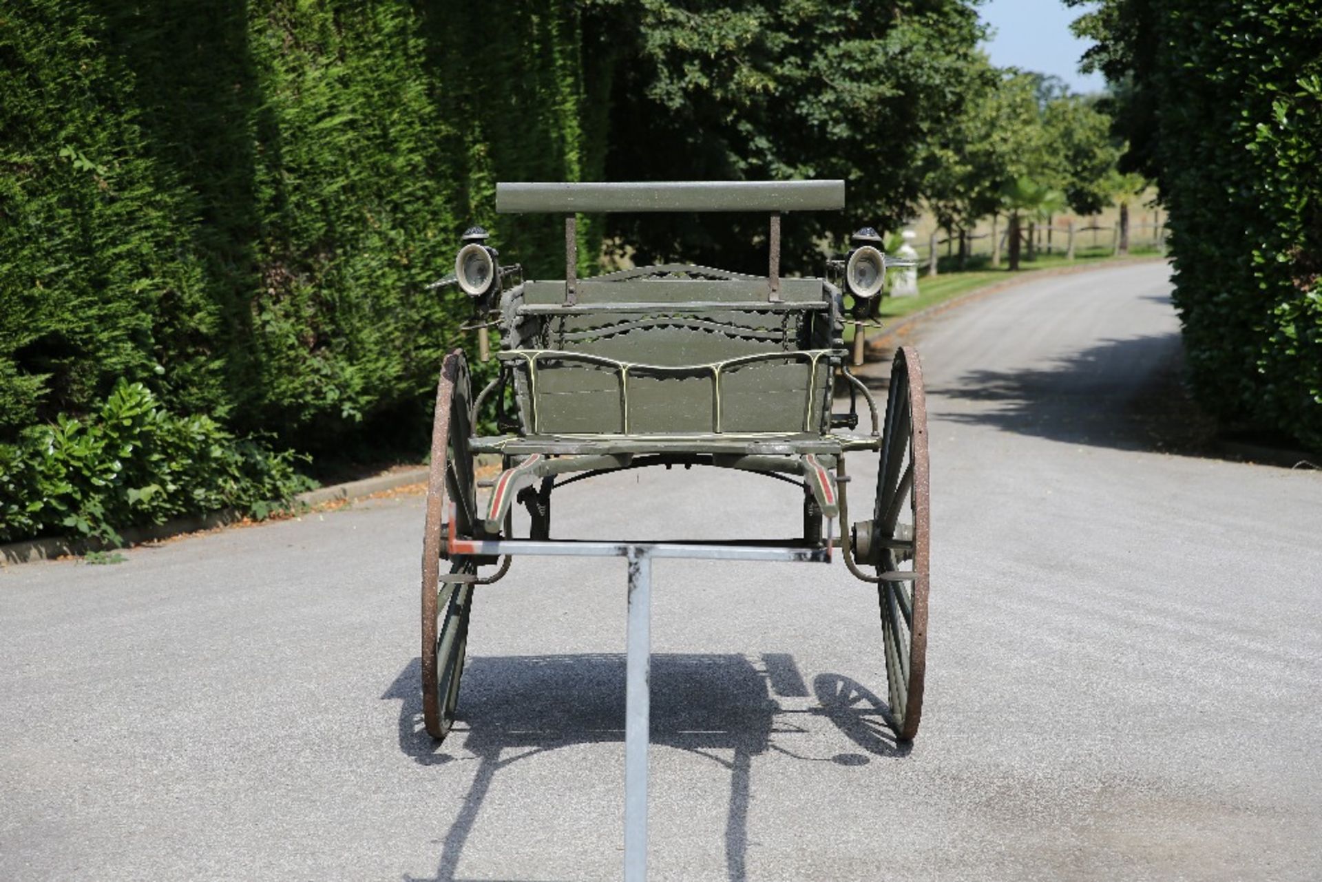 MARKET CART built by Vinel & Pain of Holt, to suit 14 to 15hh. Finished in khaki green with a - Image 3 of 4