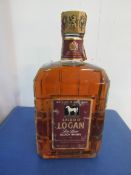 26 2/3fl.oz bottle of Laird O' Logan De Luxe Scotch whisky, 70 proof. Estimate £20-40.