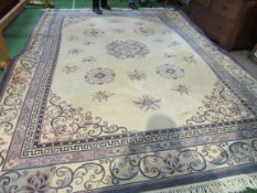 Cream ground wool super Kashan carpet, 365 x 270cms. Estimate £50-80.