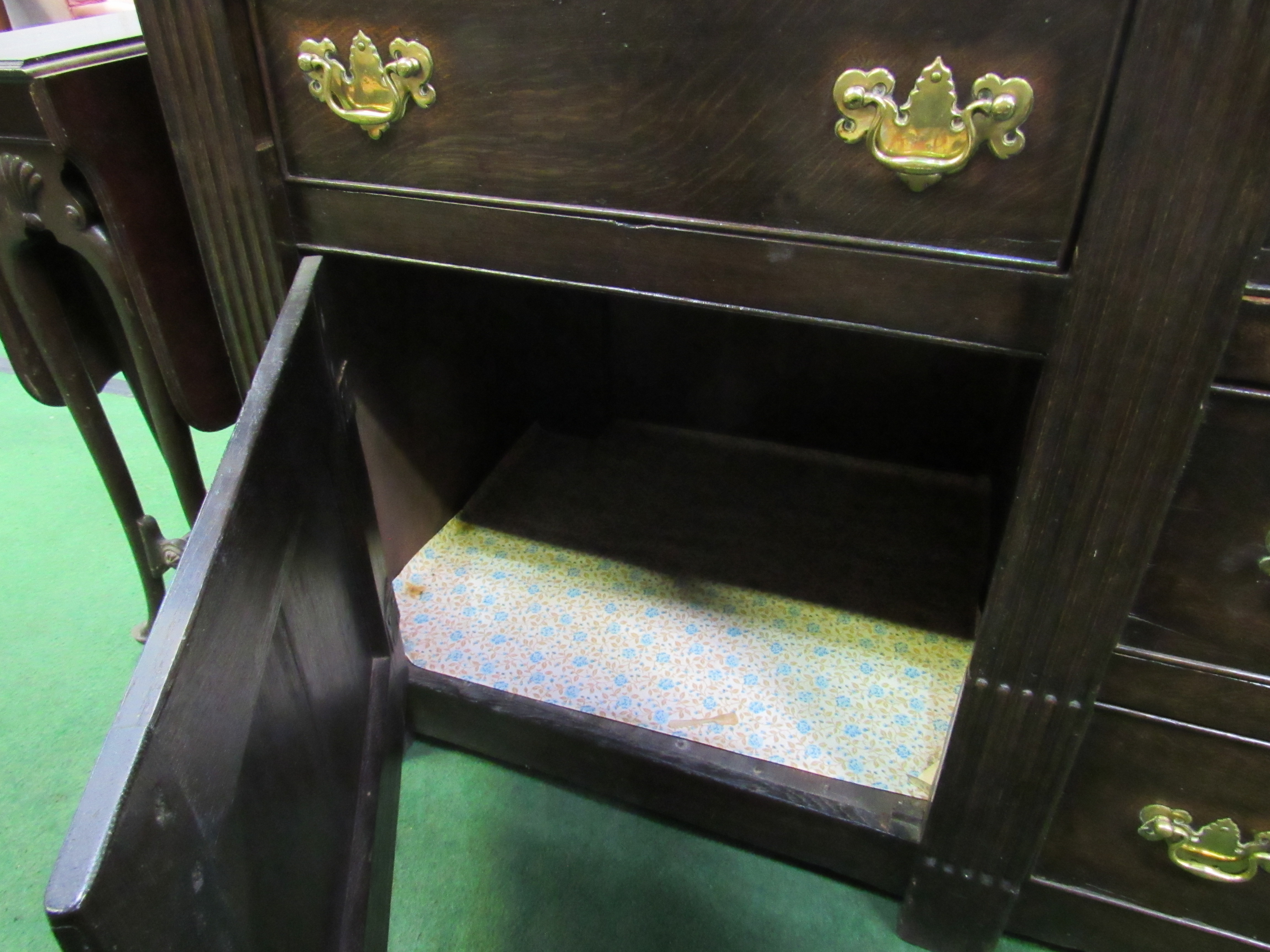 18th Century step fronted sideboard with 3 centre drawers flanked by 2 drawers with cupboards below, - Image 5 of 5