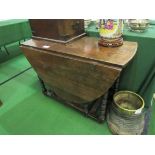 Oak gate-leg table, 104 x 128 (open) x 73cms. Estimate £20-40.