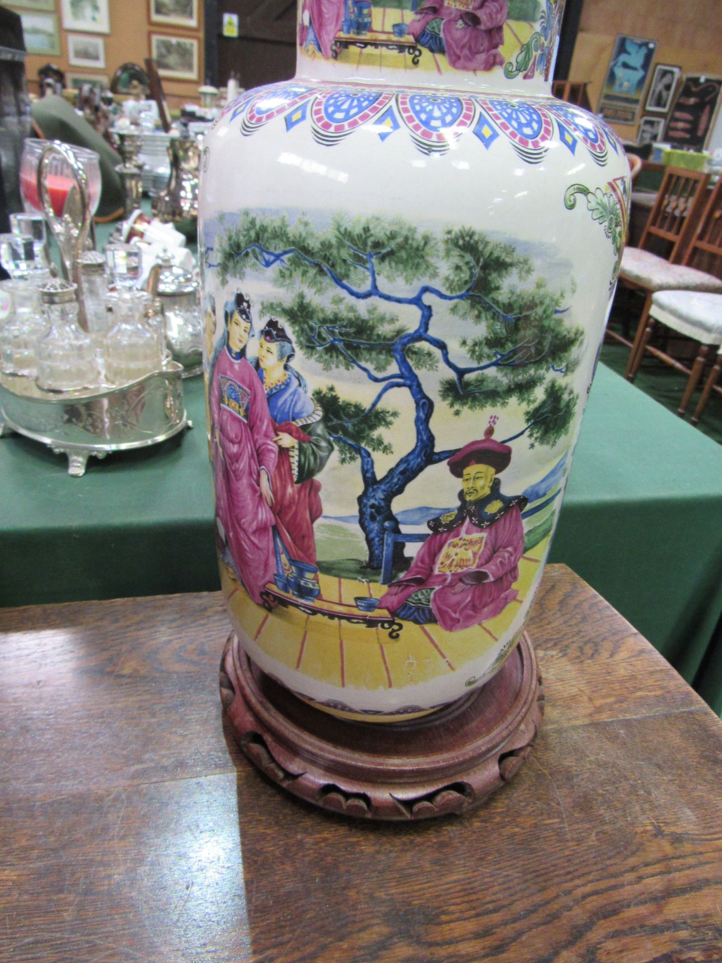 Tall rounded Chinese famille figural vase on stand. Estimate £30-50. - Image 3 of 3