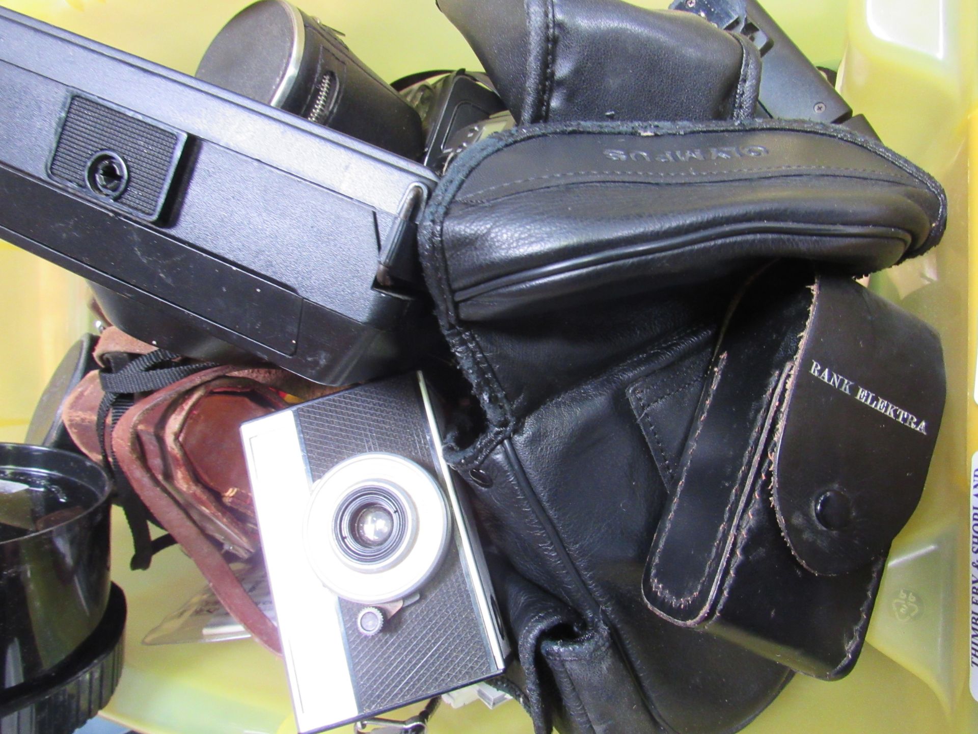 Box containing compact cameras, accessories, lenses, etc. Estimate £10-20. - Image 2 of 2