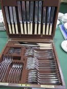 Goldsmith and Silversmiths Company Ltd, 6 place setting canteen of cutlery (boxed); quantity of bone