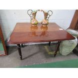 Mahogany Pembroke table on spiral turned legs to casters. 90 x 100 (open) x 70. Estimate £30-50.