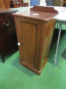 Mahogany pot cupboard, 38 x 34 x 75cms. Estimate £10-20.