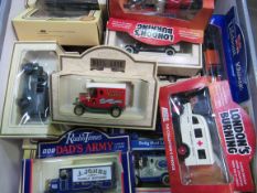 4 Lledo cars (TV) all boxed; 15 Lledo Days Gone cars all boxed. Estimate £20-40.