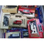 4 Lledo cars (TV) all boxed; 15 Lledo Days Gone cars all boxed. Estimate £20-40.