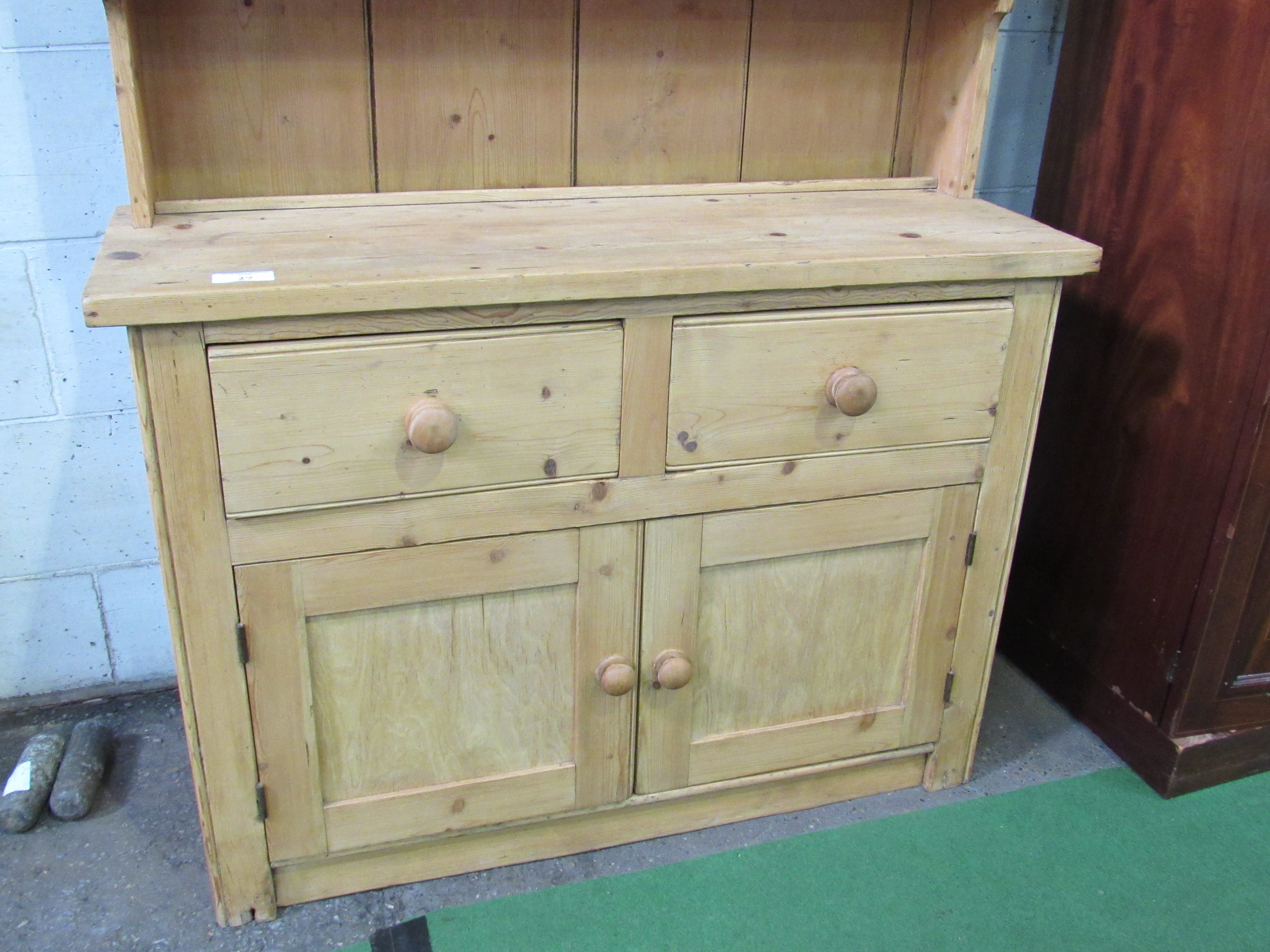 Pine Welsh dresser. 122 x 47 x 208cms. Estimate £75-100. - Image 2 of 4