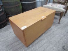 Wooden storage box, 81 x 41 x 44cms.