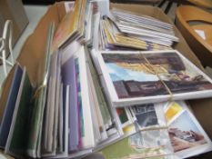 Quantity of greeting cards.