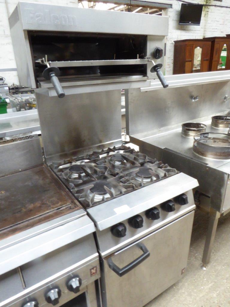 Falcon 4 ring gas cooker with griddle.