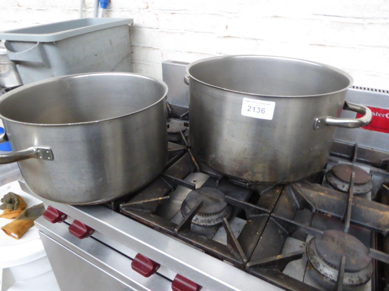 2 large cooking pots.