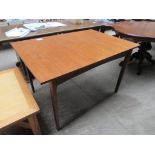 Extending dining table, 122 x 84 x 74cms.