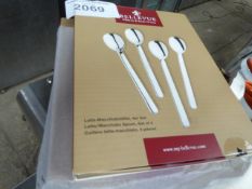 Villeroy & Boch Latte spoons.