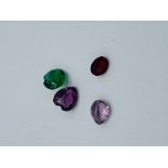 4 x coloured glass "stones".