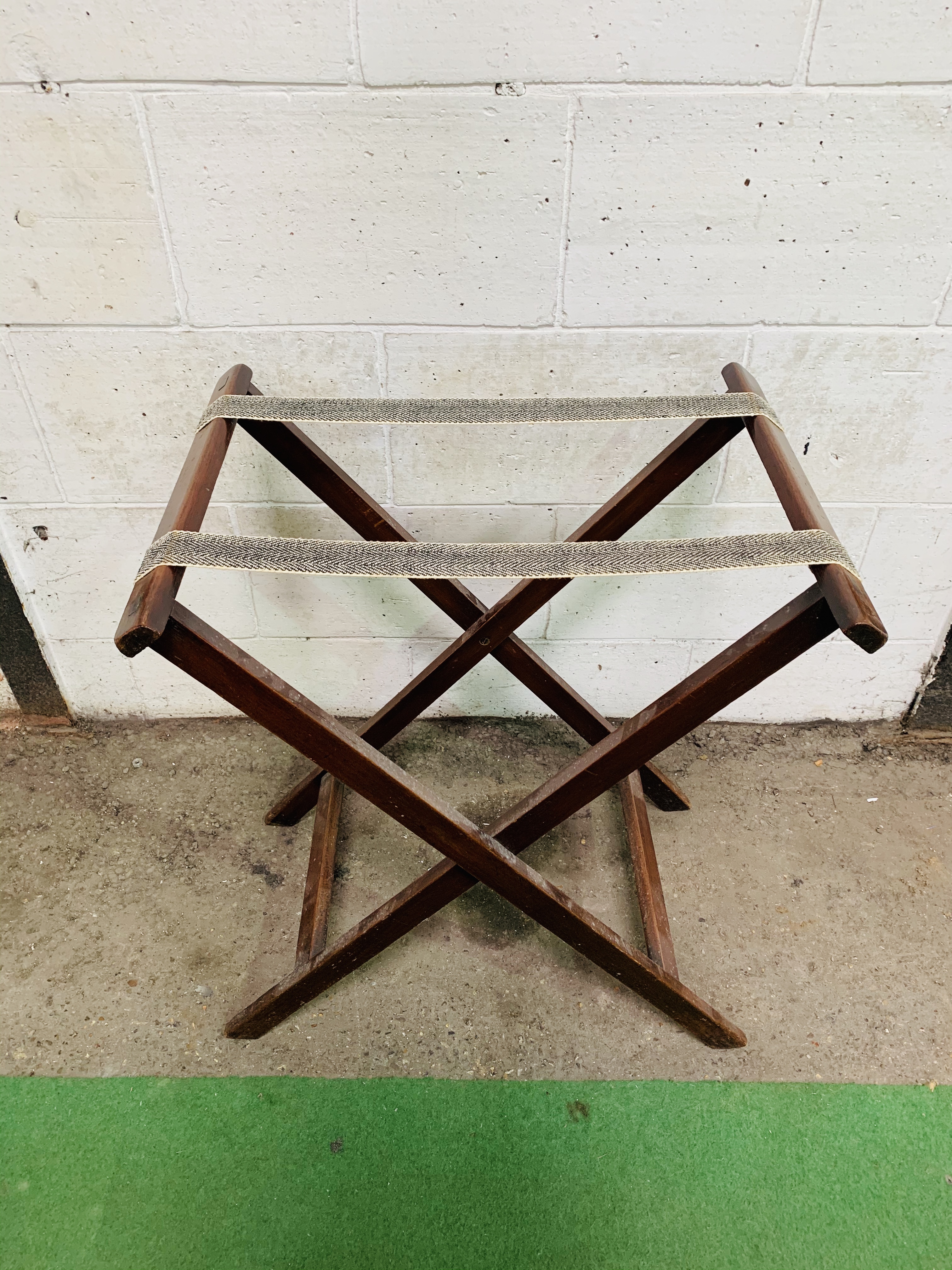 Mahogany Butler's tray 76 x 51cms, complete with mahognay folding stand. - Image 3 of 3