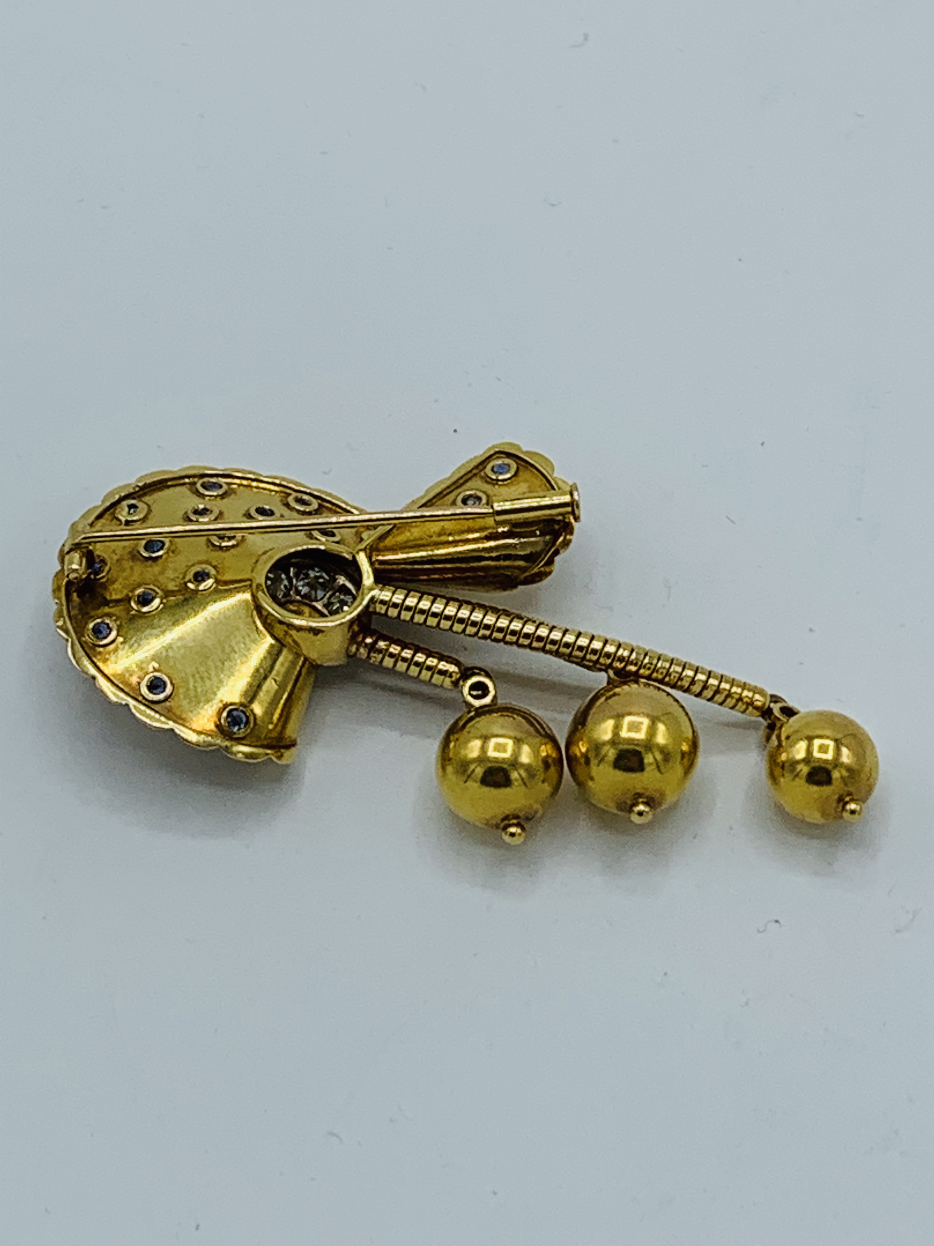 French 18k gold, sapphire and diamond Ball pin. - Image 4 of 6