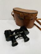 A pair of 8 x Neo-Trieber binoculars by C P Goerz, Berlin, in original brown leather case.